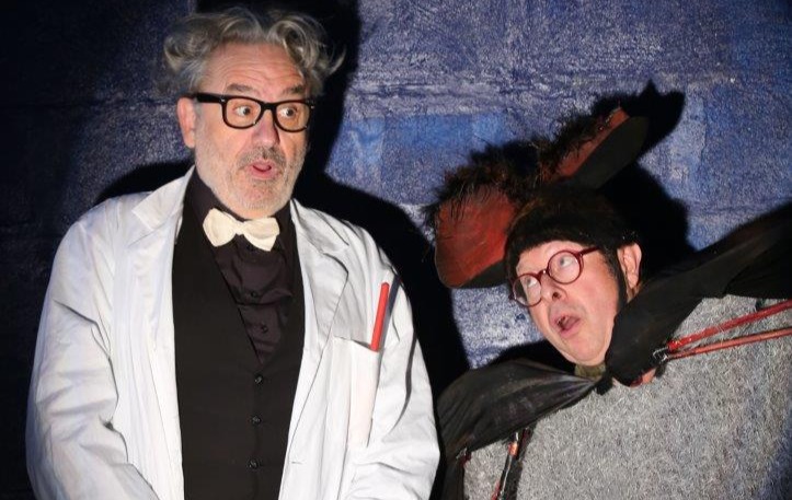 Chauve qui peut, un spectacle scientifique et loufoque